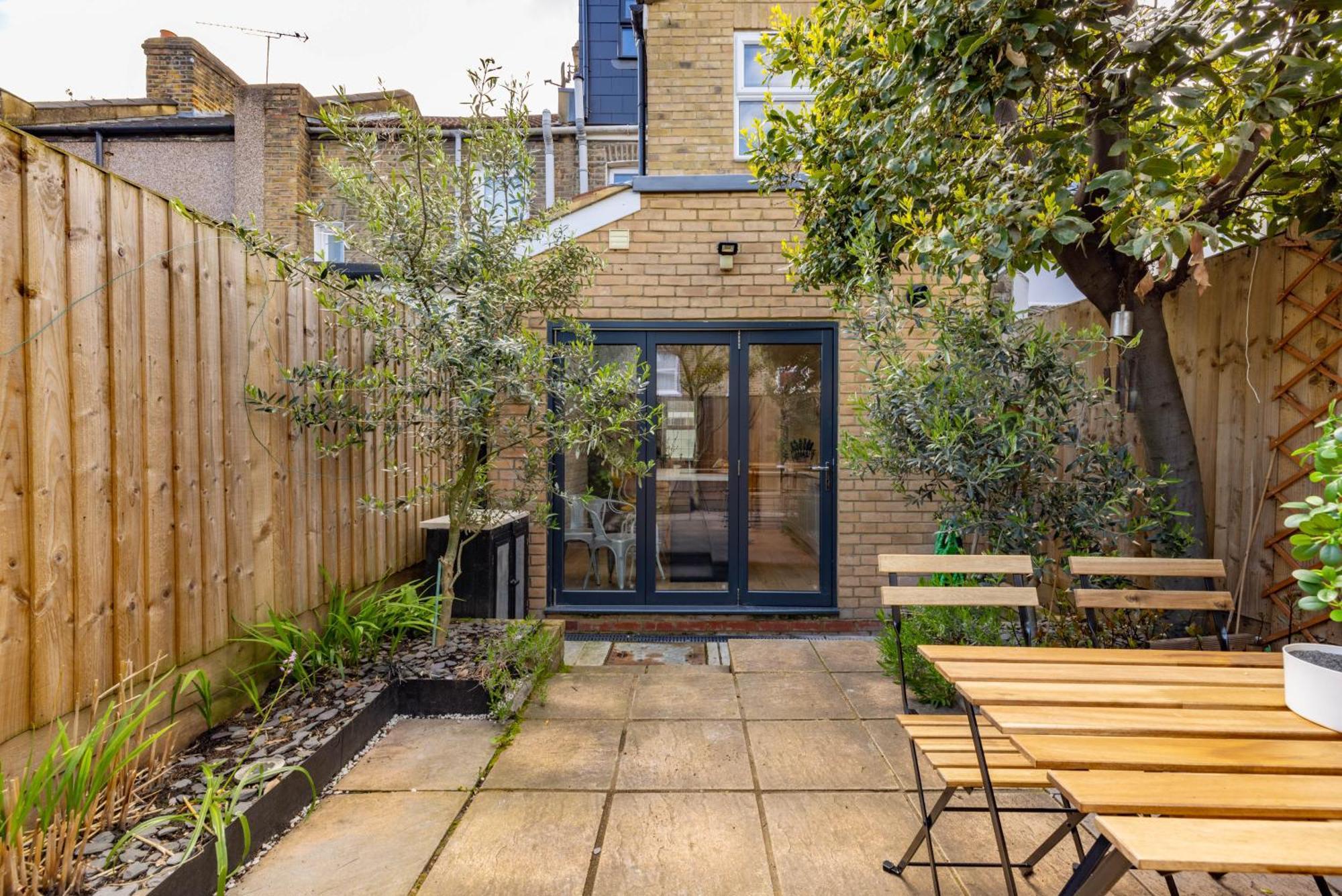 The Stratford Villa London Ngoại thất bức ảnh